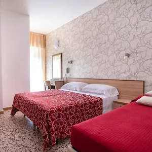 hotel-ravello.riccione-hotels.org/
